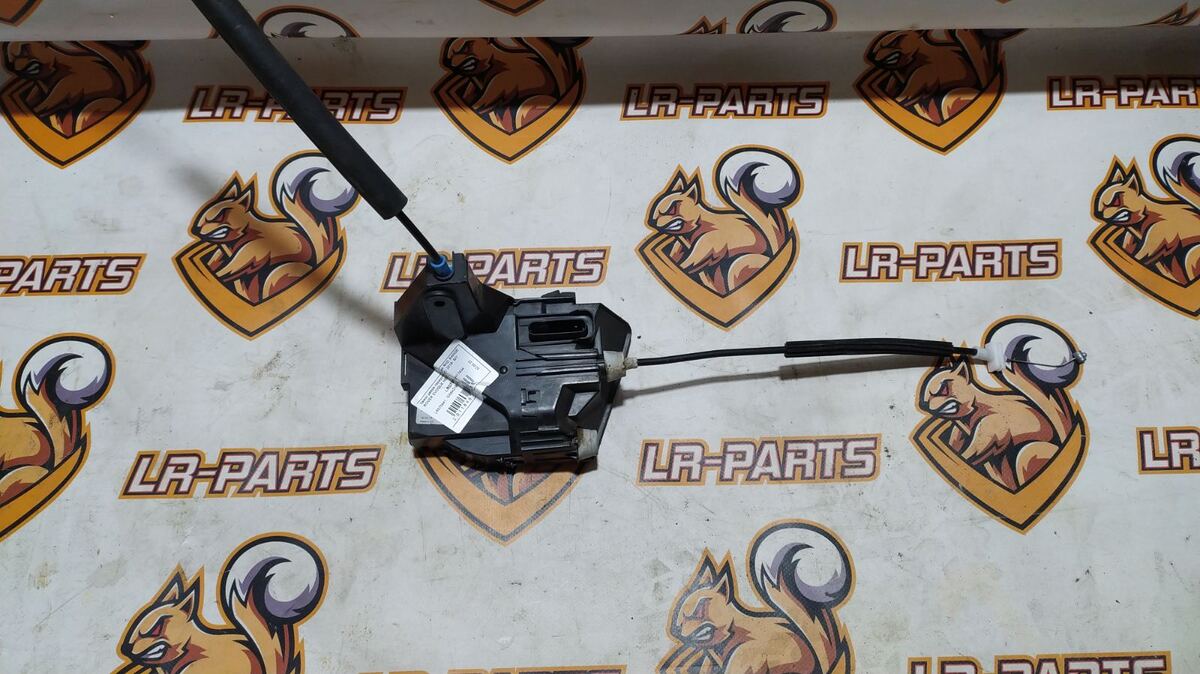 LR070441 Front left door lock RHD Range Rover Evoque New L551 (2019-) Used